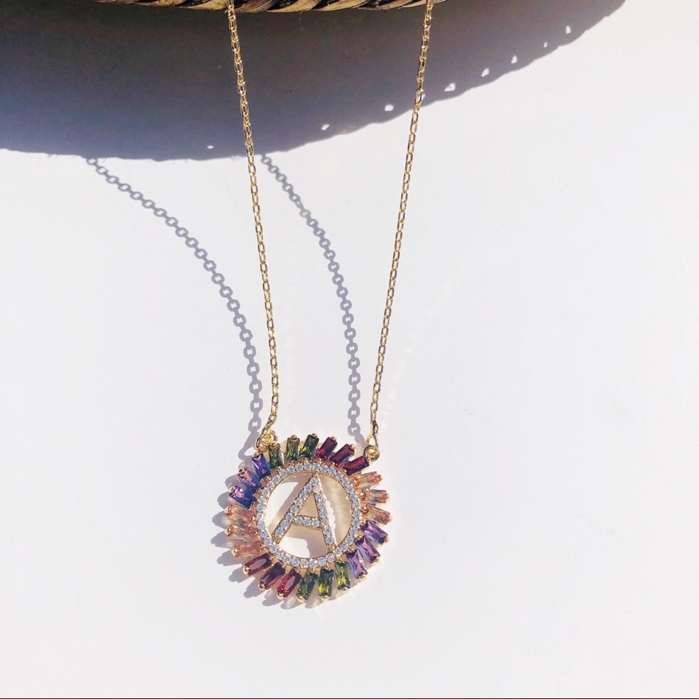 Initial A multicolored rhinestone necklace
